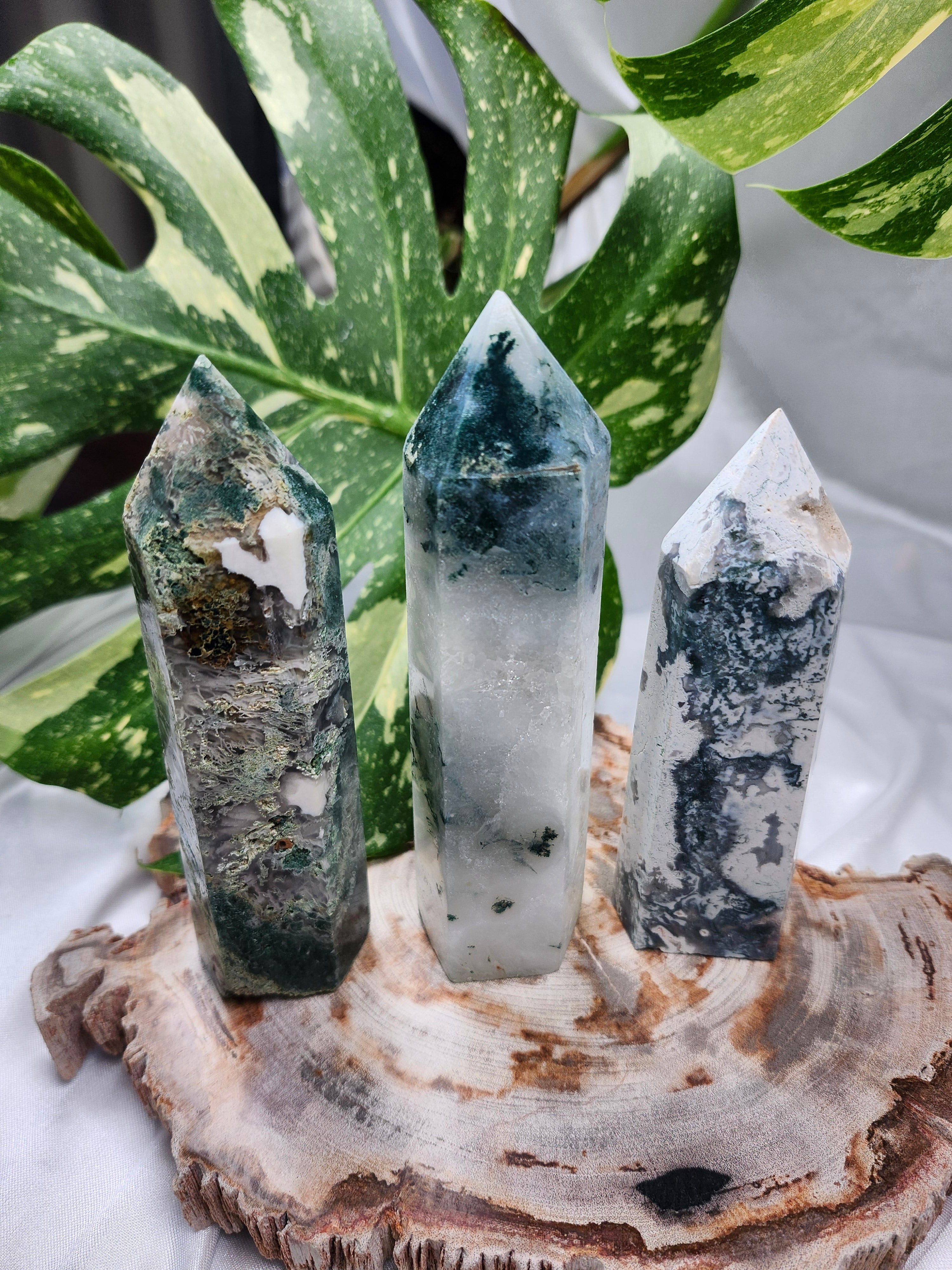 MOSS AGATE TOWER