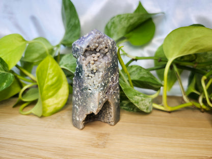 GRAPE AGATE TOWER