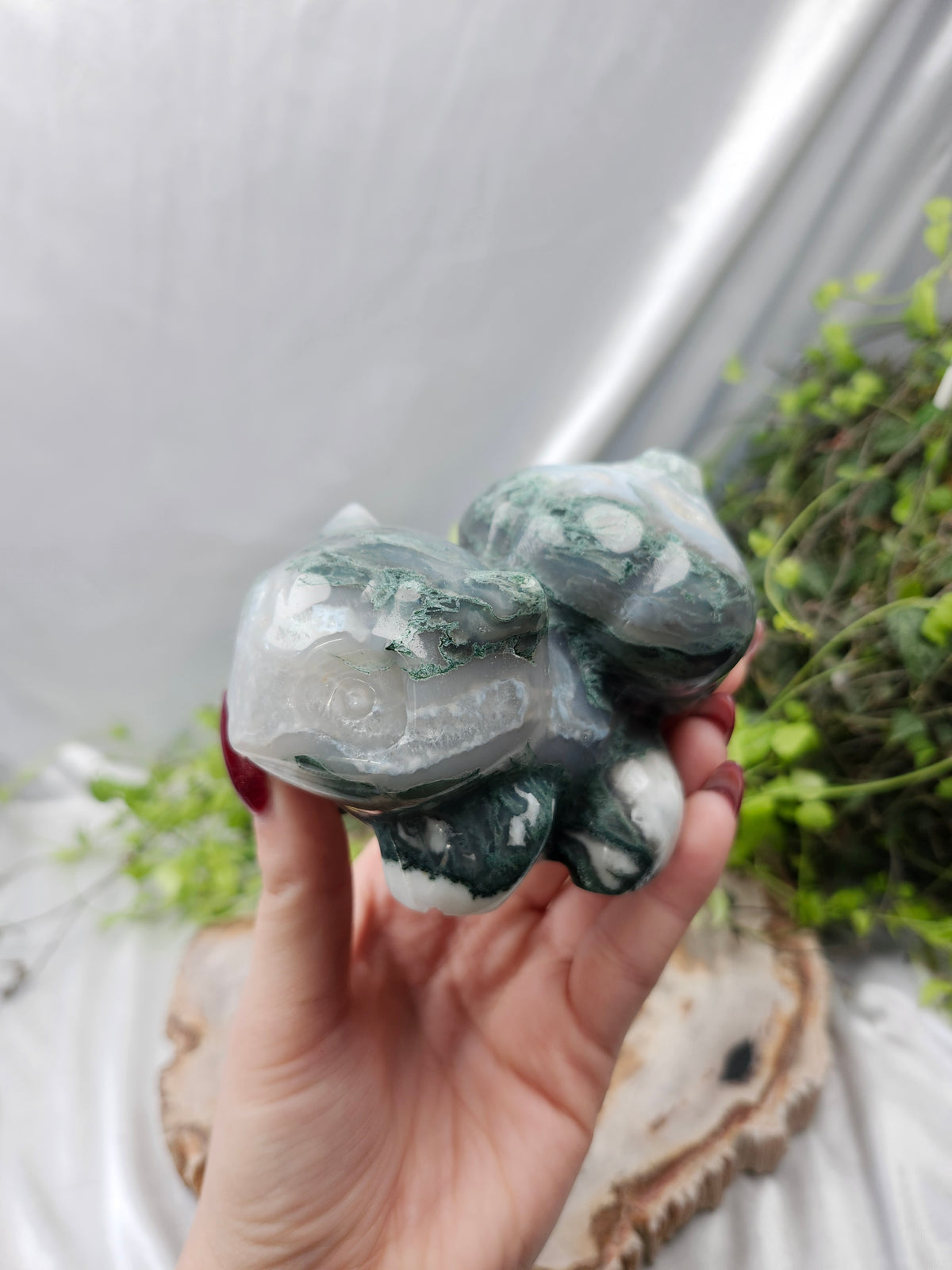XL MOSS AGATE BULBASAUR