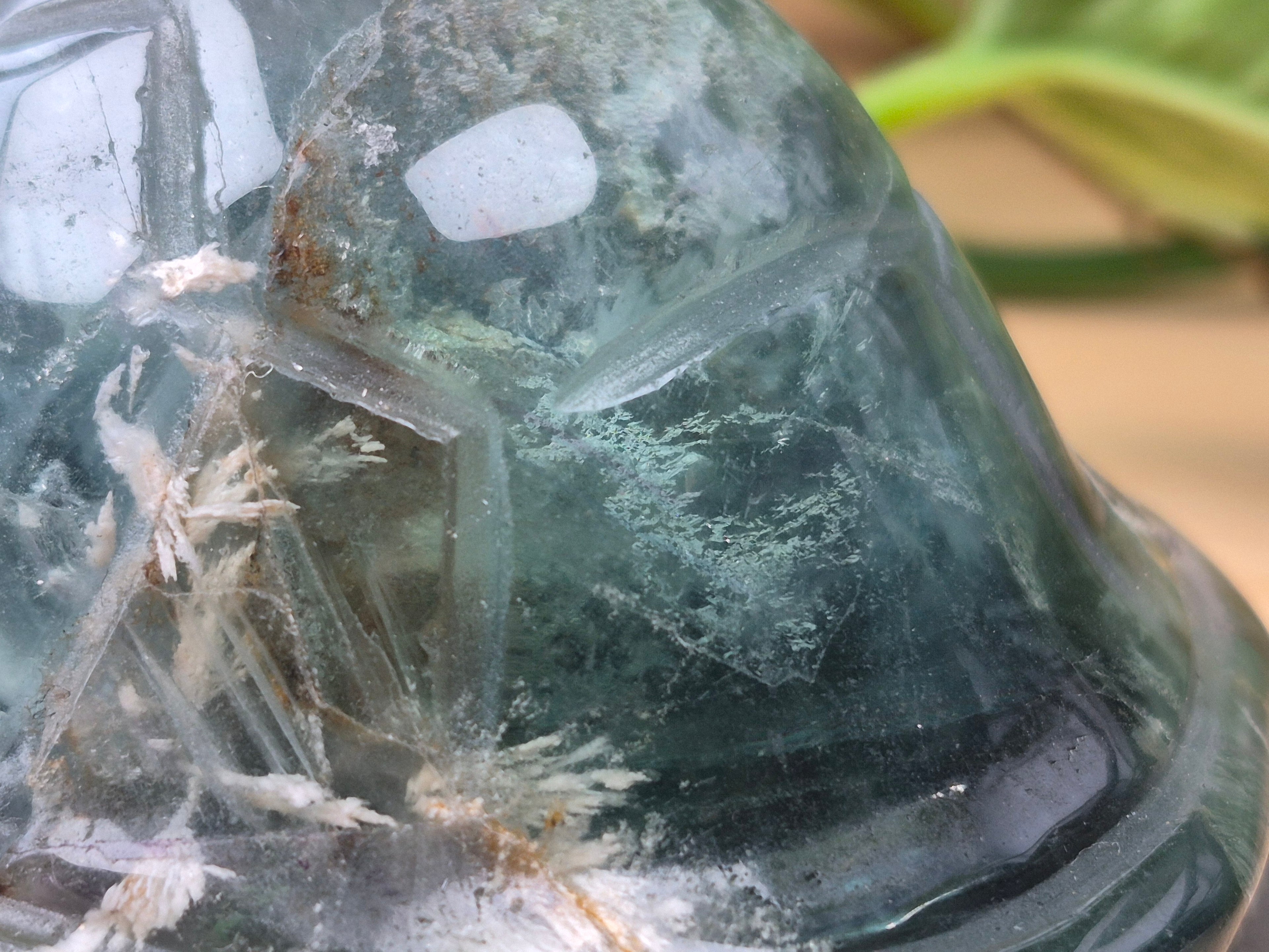 FEATHER FLUORITE TURTLE