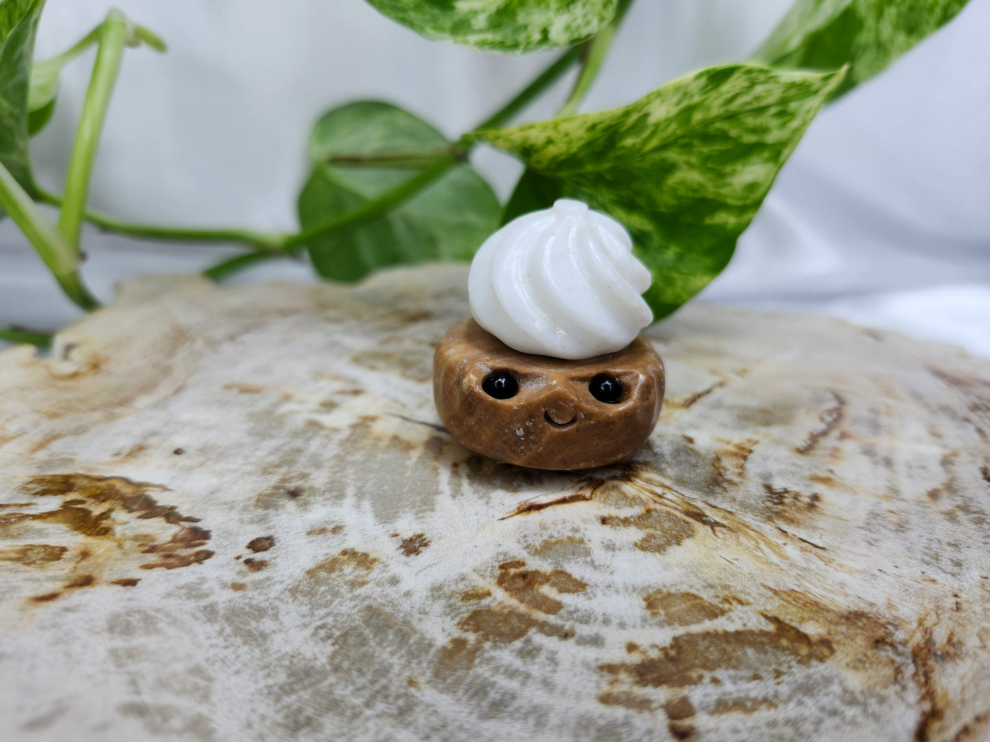 MIXED MATERIAL CUPCAKE