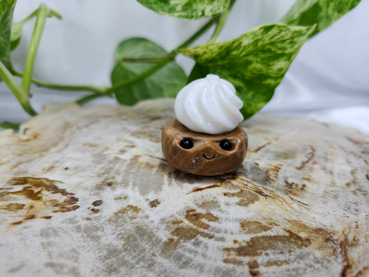 MIXED MATERIAL CUPCAKE