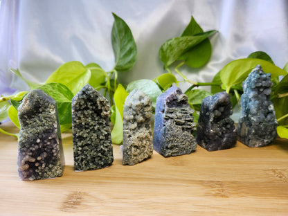GRAPE AGATE TOWER