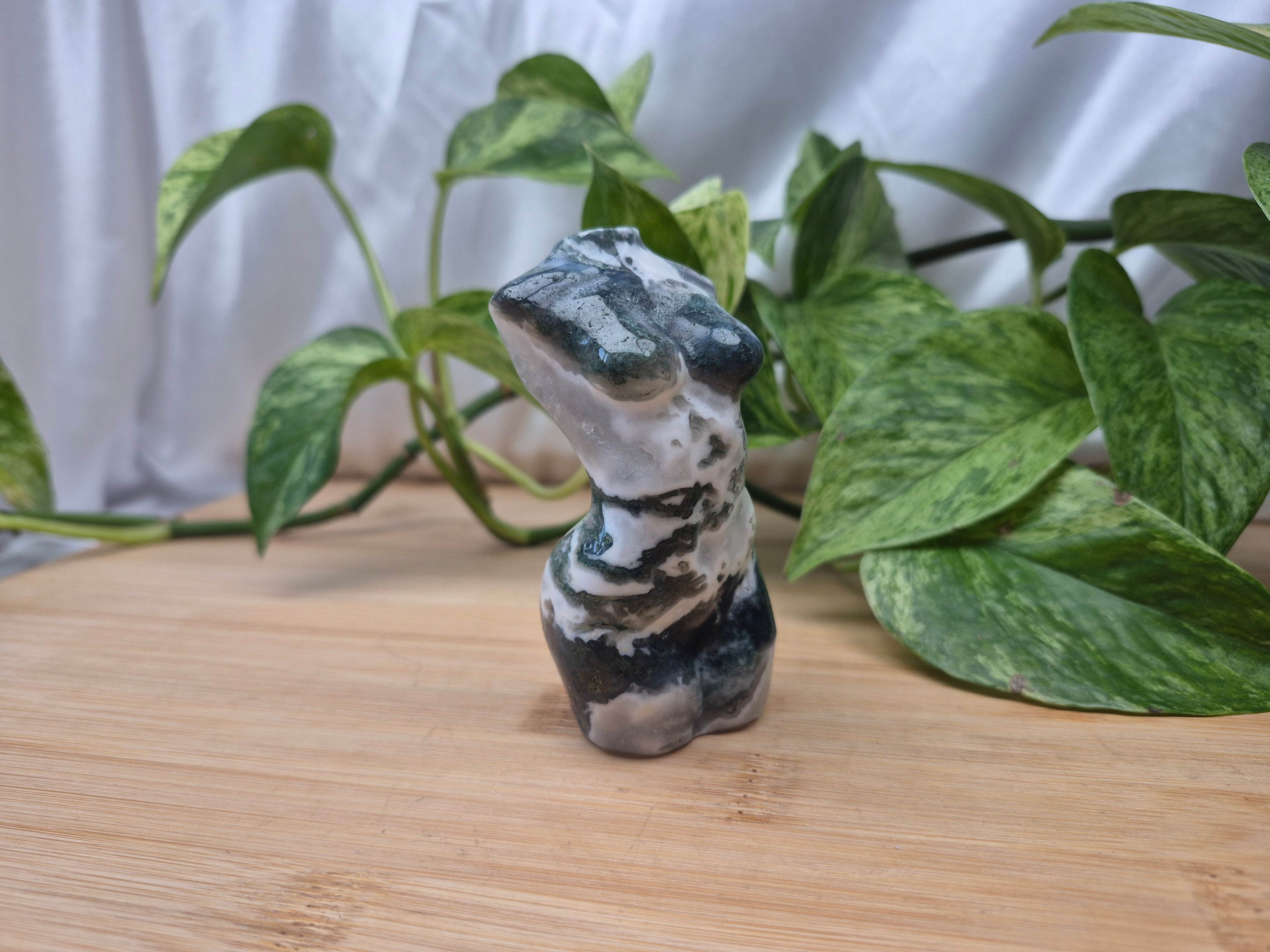 MOSS AGATE GODDESS BODY