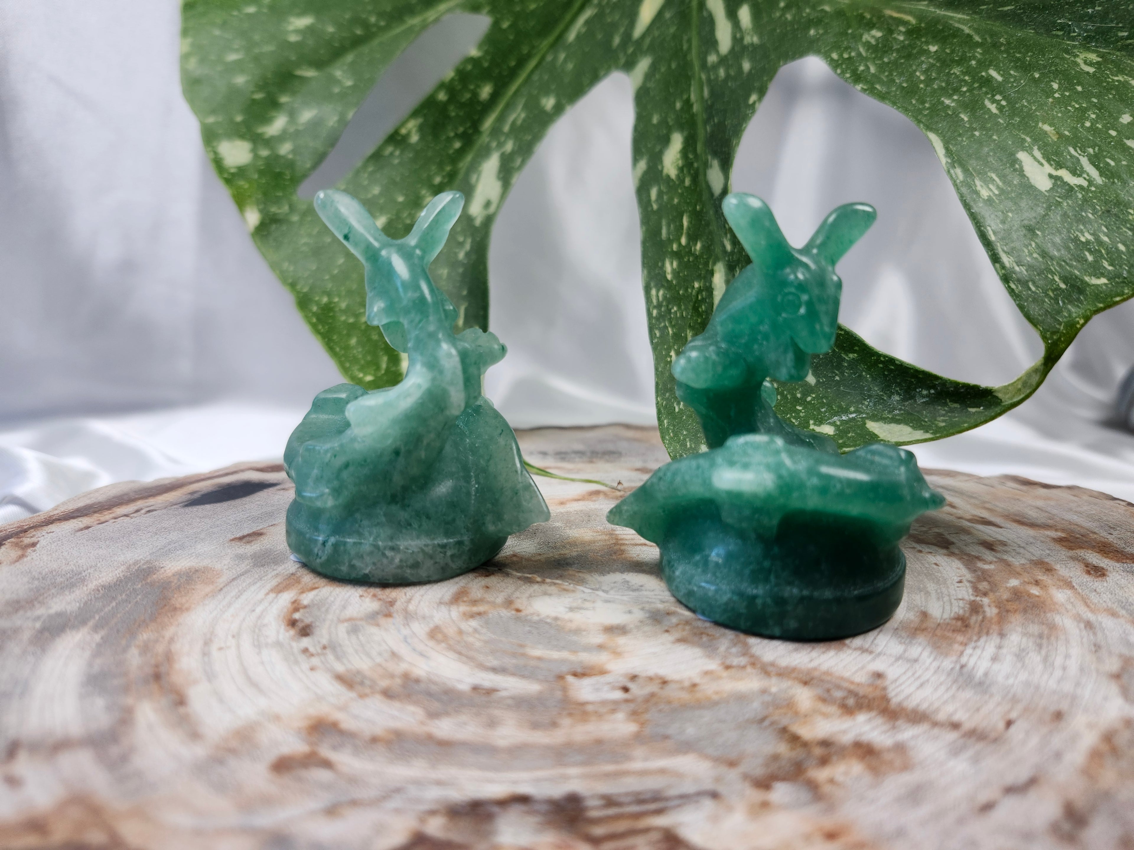 GREEN AVENTURINE RAYQUAZA (POKEMON)