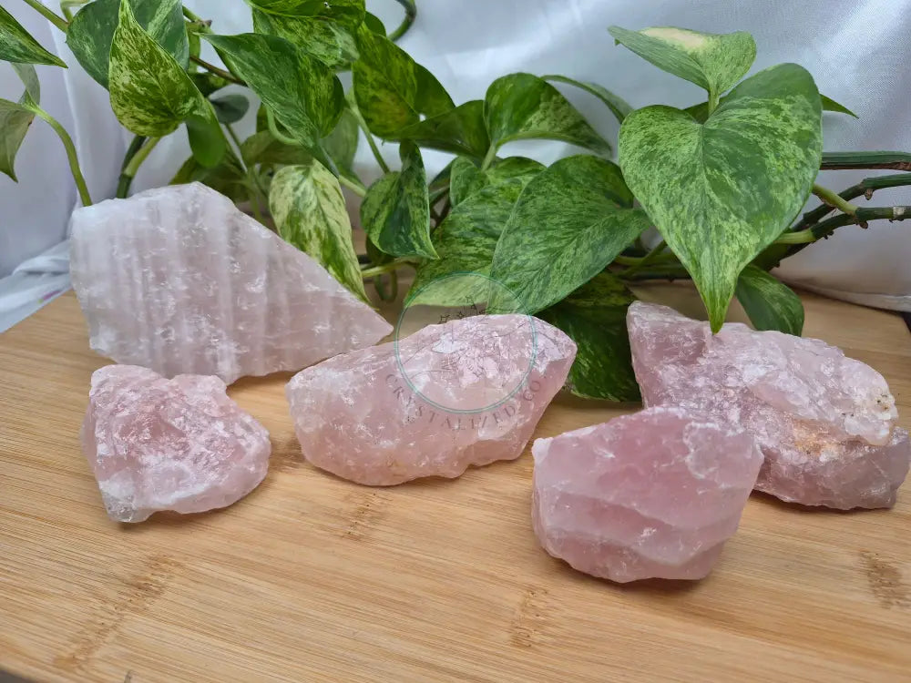 ROSE QUARTZ SM ROUGH CHUNK 100g - 300g