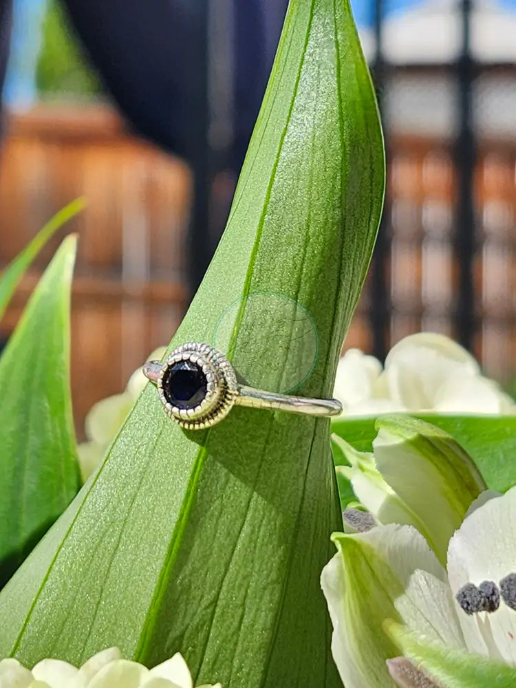 S7.5 ONYX.925 STERLING SILVER
