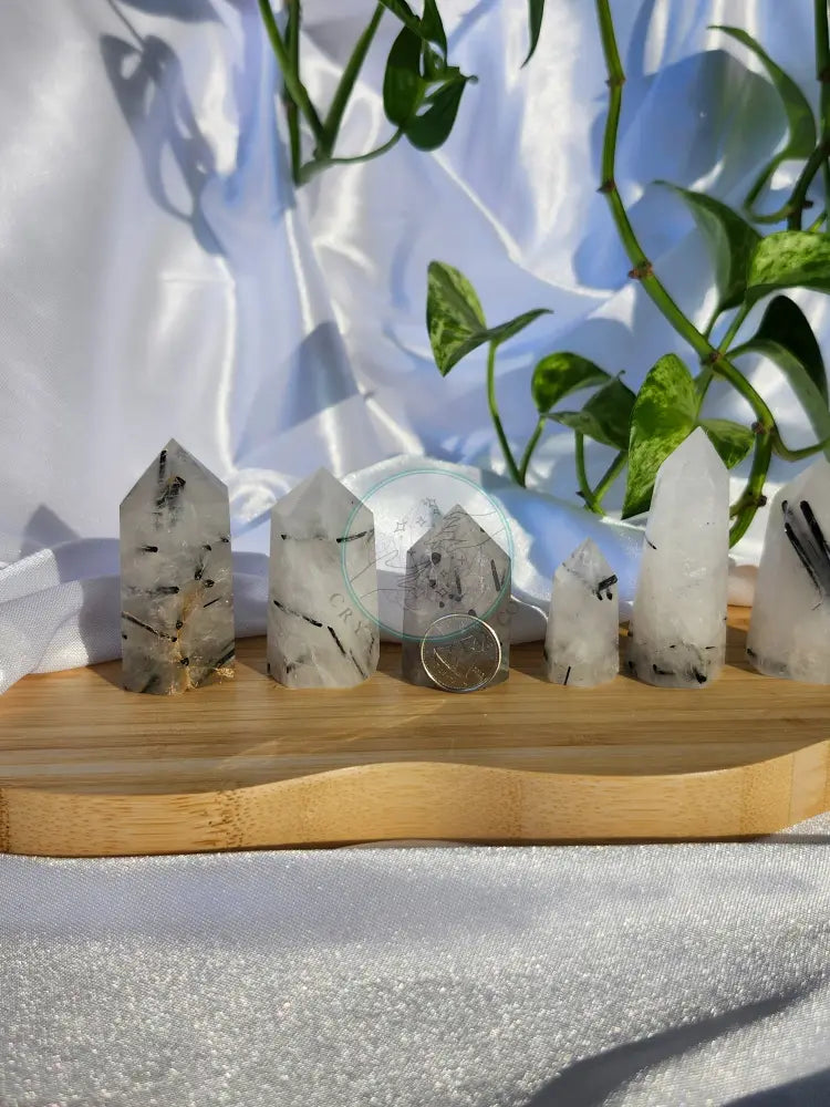 TOURMALATED TOWER QUARTZ - CARVING