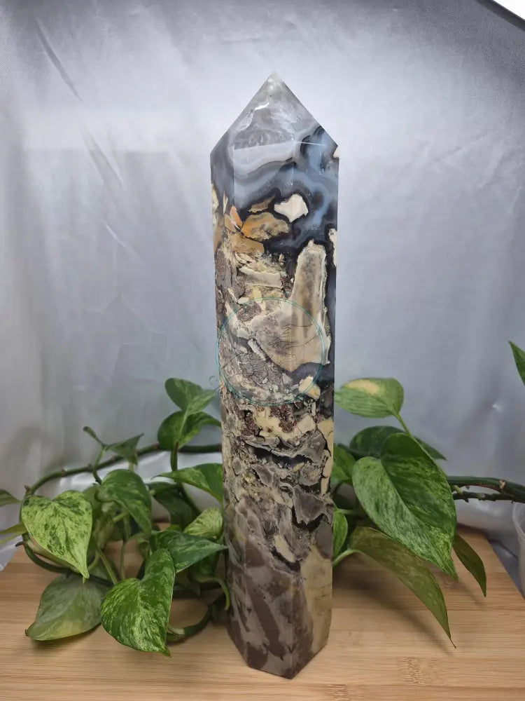 VOLCANO AGATE TOWER