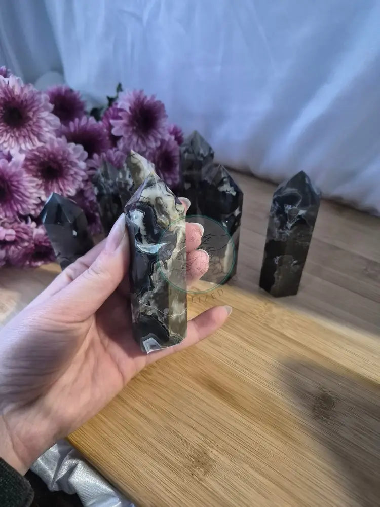 VOLCANO AGATE TOWER