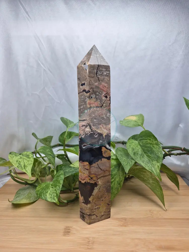 VOLCANO AGATE TOWER