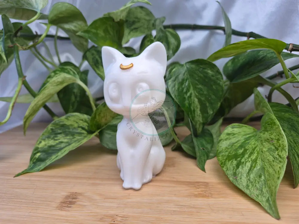 WHITE JADE LUNA CAT