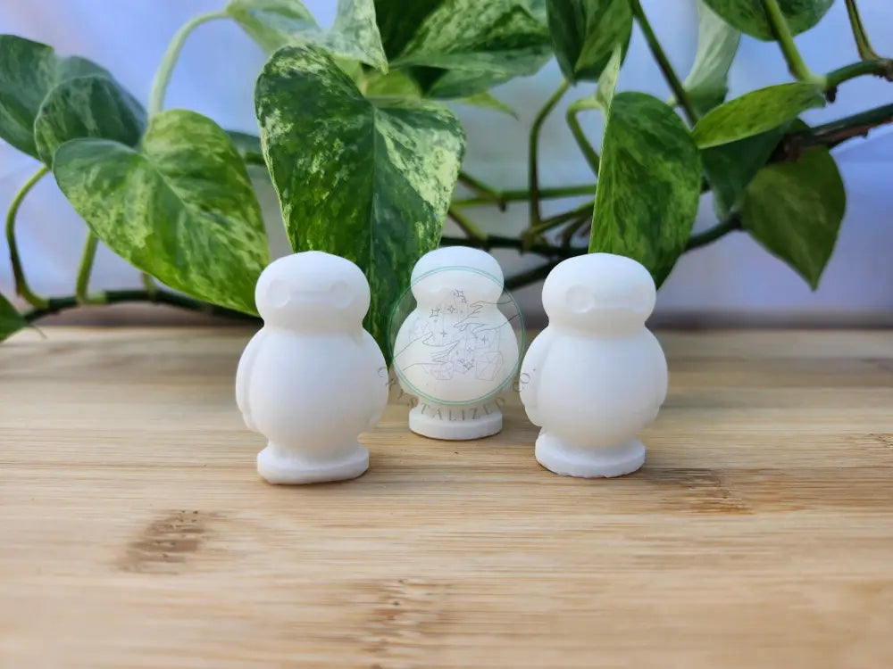WHITE JADE SM BAYMAX