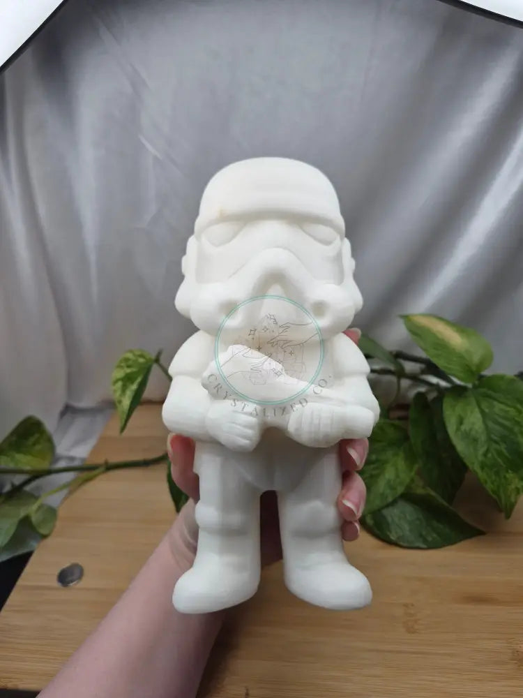 WHITE JADE STORMTROOPER XXL 2305g