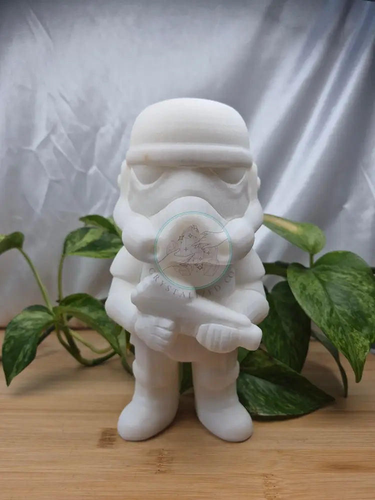 WHITE JADE STORMTROOPER XXL 2305g