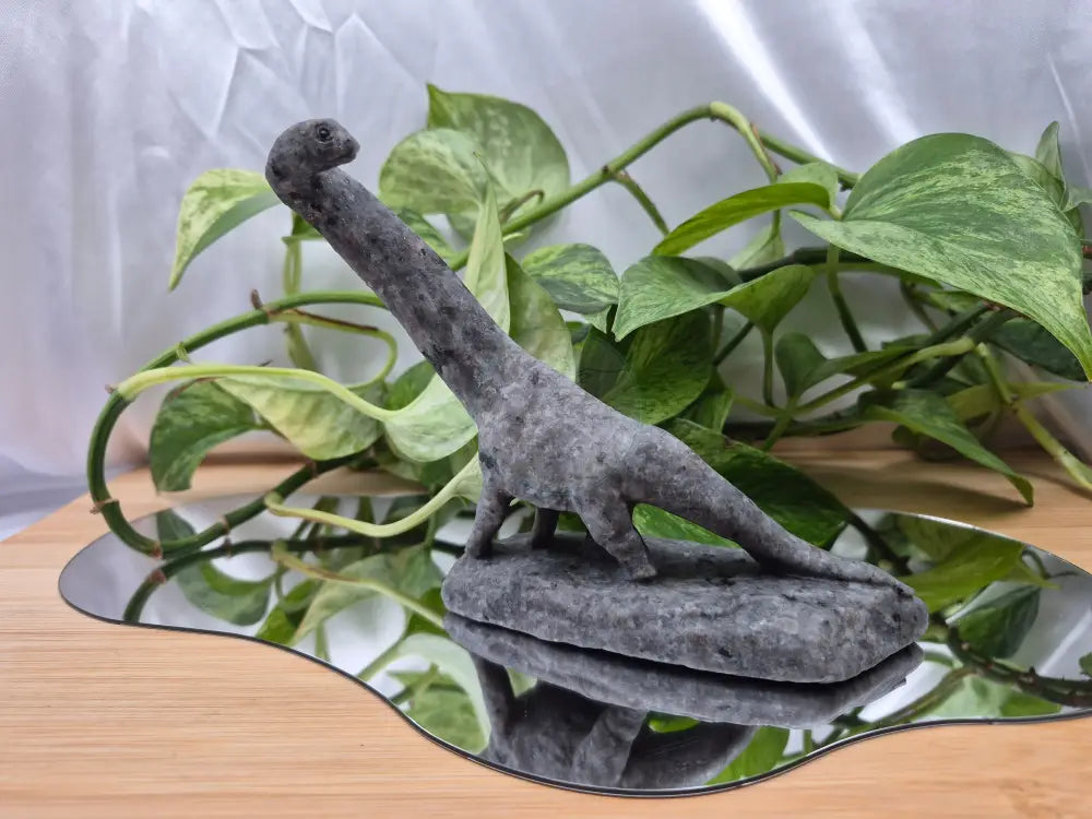 YOOPERLITE BRONTOSAURUS