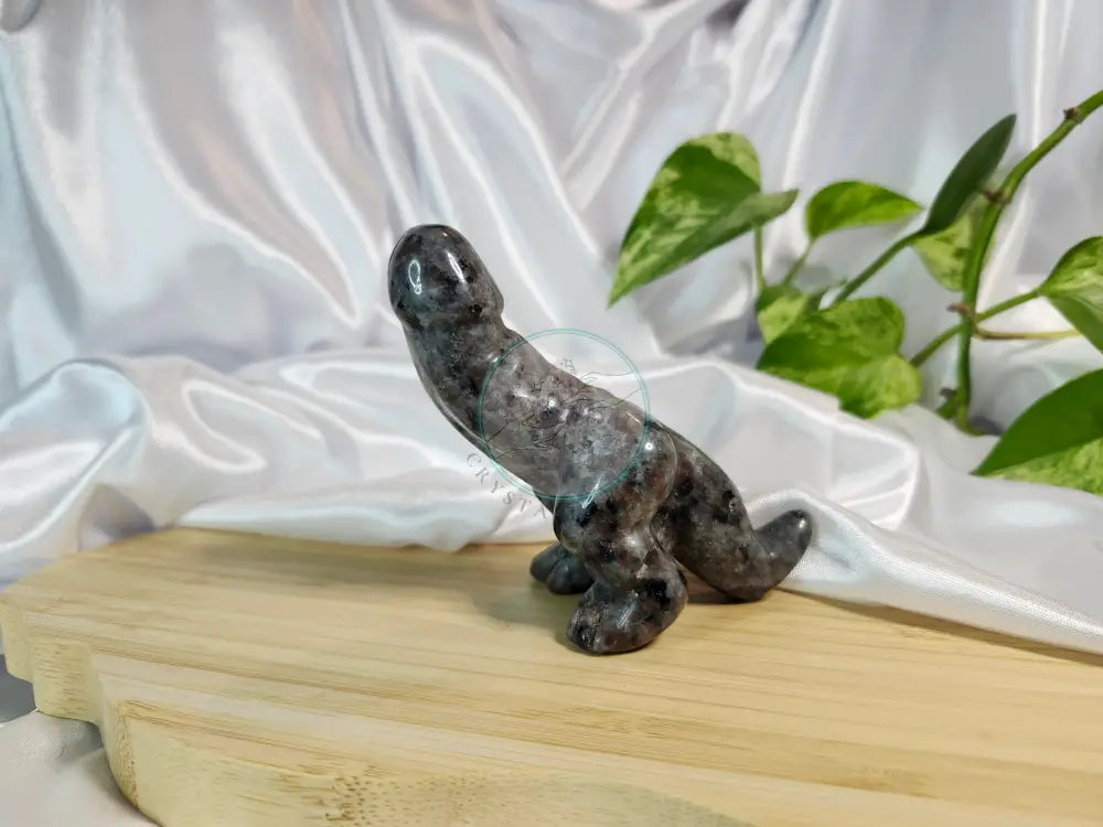 YOOPERLITE LARGE DICK-A-SAURUS - CARVING