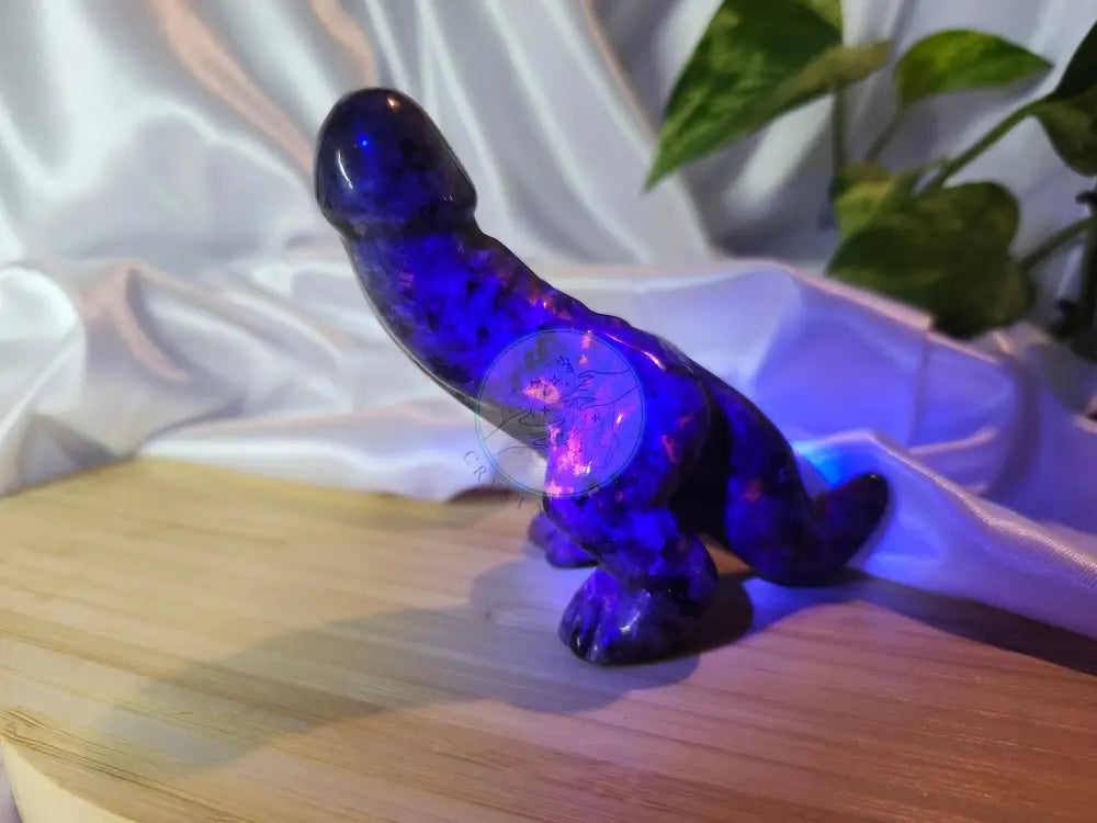 YOOPERLITE LARGE DICK-A-SAURUS - CARVING