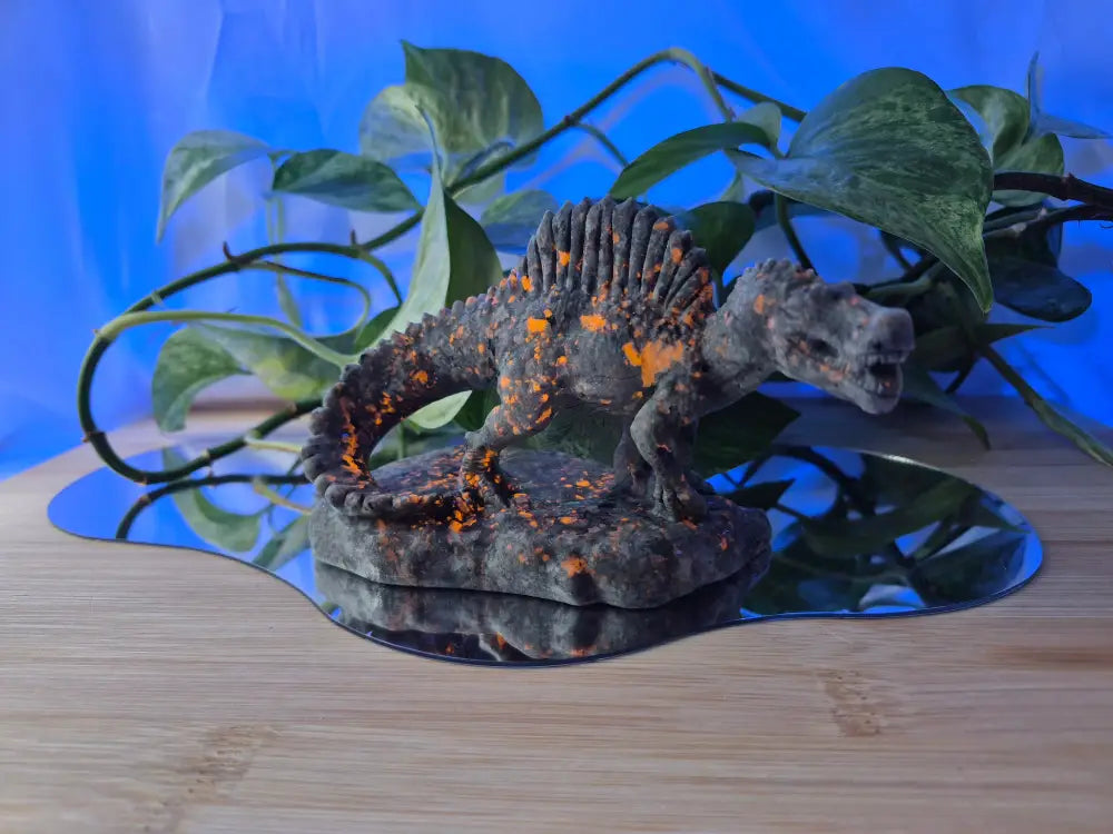 YOOPERLITE SPINOSAURUS