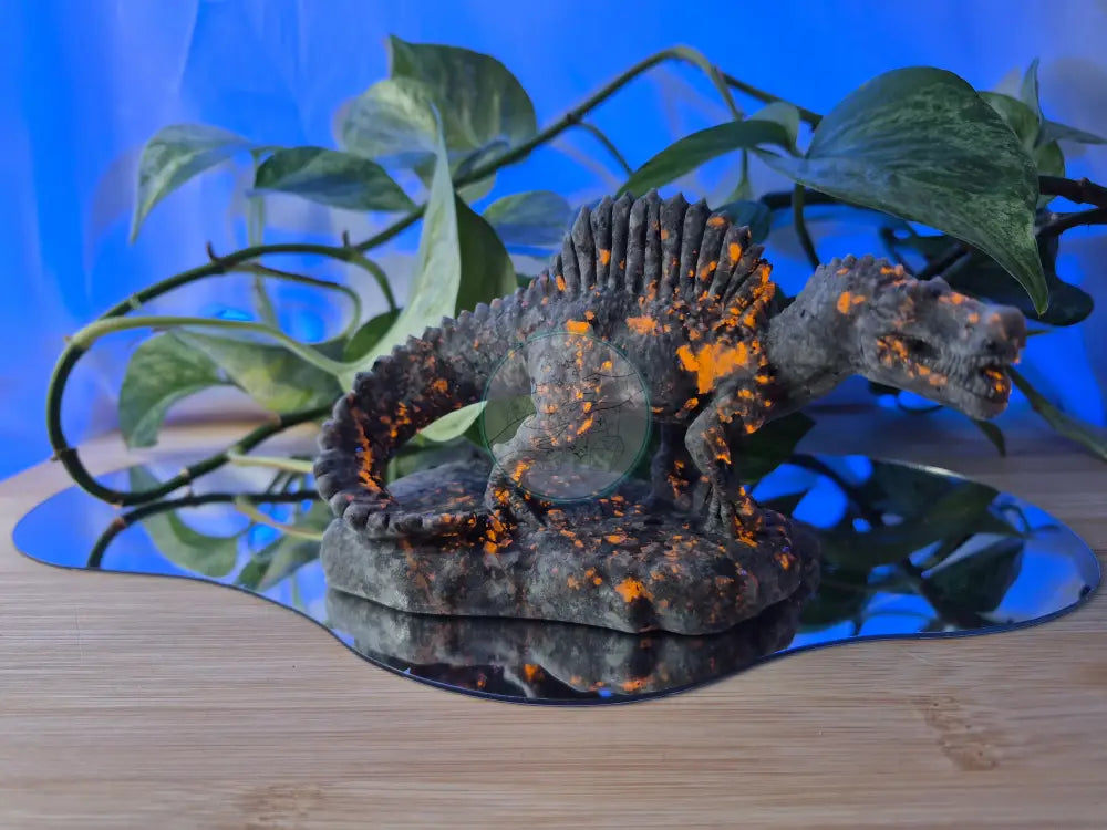 YOOPERLITE SPINOSAURUS