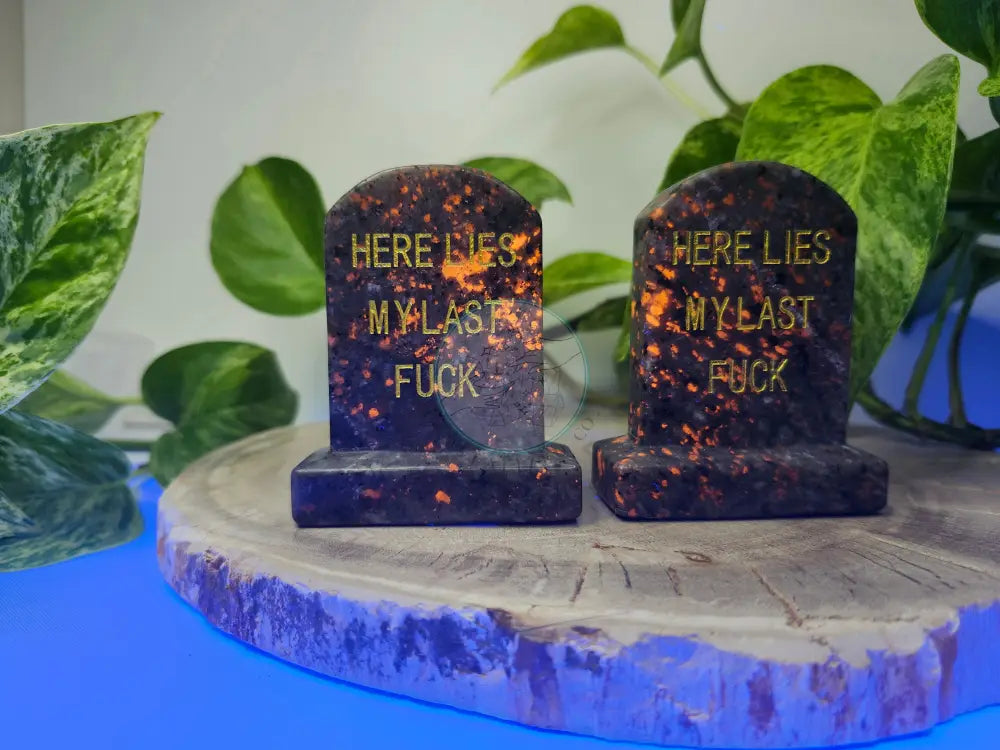 YOOPERLITE TOMBSTONE